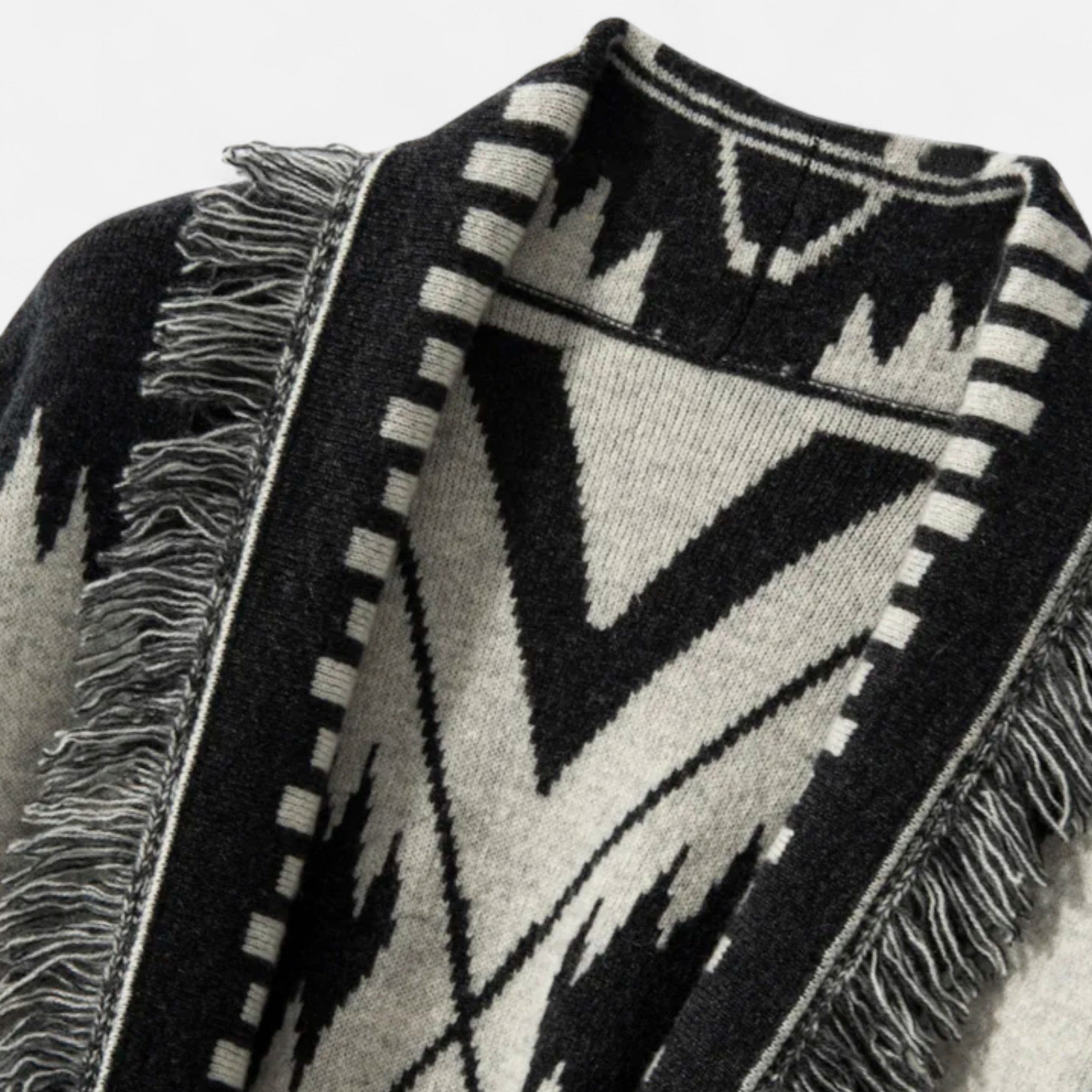 100% Cashmere Tassel Cardigan for Women – Vintage Jacquard Design for Elegant Layering and Cozy Comfort